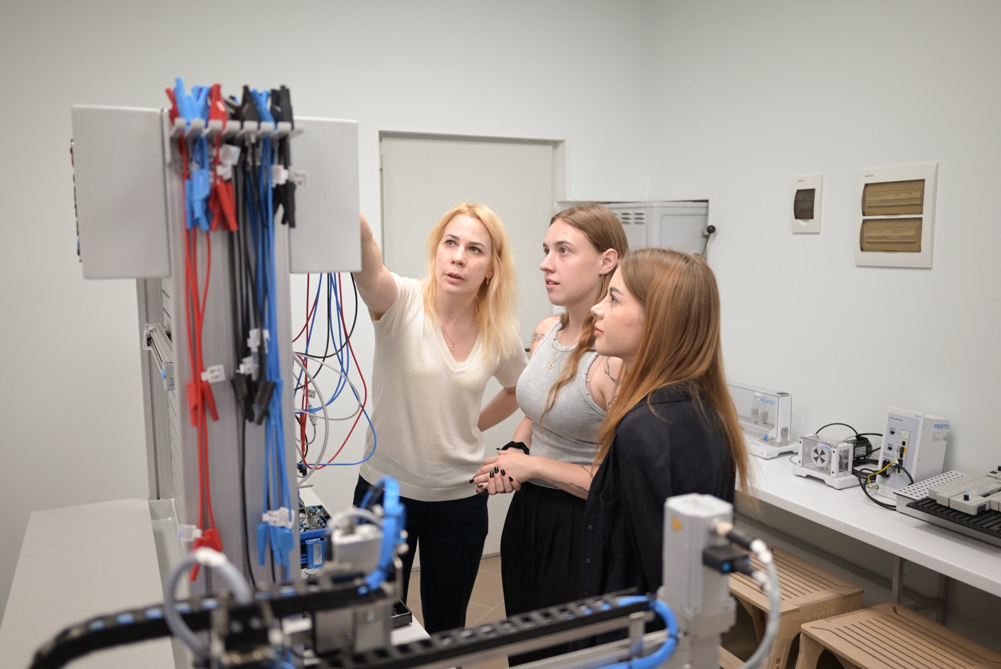 Лабораторія FESTO